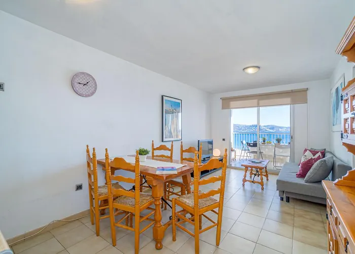 Basic Comfort Karina 16º 0102 شقة