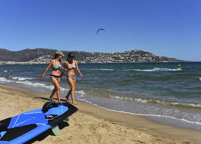 شقة Basic Comfort Karina 16º 0102 إمبوريابرافا